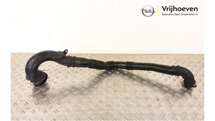 Gebruikte Intercooler Buis Opel Astra J (PC6/PD6/PE6/PF6) 1.3 CDTI 16V EcoFlex Prijs € 25,00 Margeregeling aangeboden door Autodemontage Vrijhoeven B.V.