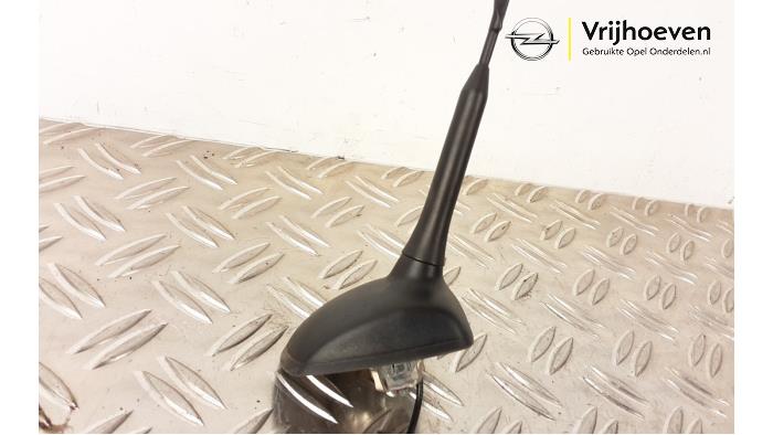 Antenne van een Opel Adam 1.4 S 16V Turbo 2015
