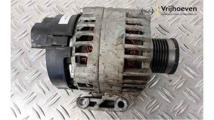 Gebruikte Dynamo Opel Combo 1.3 CDTI 16V ecoFlex Prijs € 50,00 Margeregeling aangeboden door Autodemontage Vrijhoeven B.V.