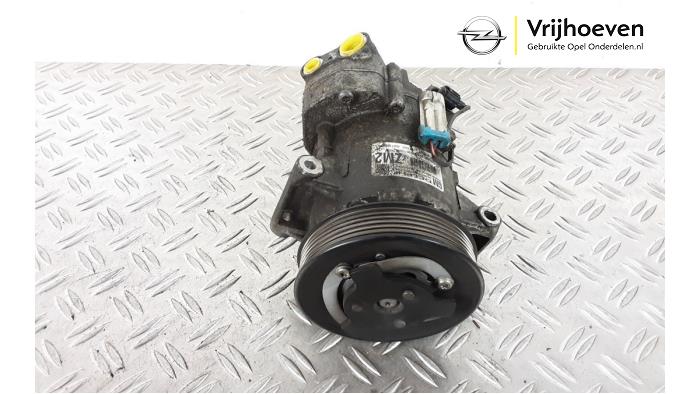 Gebruikte Aircopomp Opel Astra J Sports Tourer (PD8/PE8/PF8) 1.6 16V Prijs € 150,00 Margeregeling aangeboden door Autodemontage Vrijhoeven B.V.
