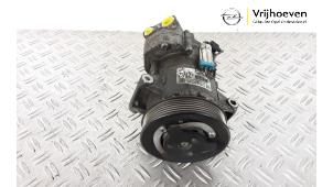 Gebruikte Pomp Airco Opel Astra J Sports Tourer (PD8/PE8/PF8) 1.6 16V Prijs € 150,00 Margeregeling aangeboden door Autodemontage Vrijhoeven B.V.