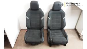 Gebruikte Interieur Bekledingsset Opel Astra L (F3/FB/FM/FP) 1.2 Turbo 130 12V Prijs € 500,00 Margeregeling aangeboden door Autodemontage Vrijhoeven B.V.