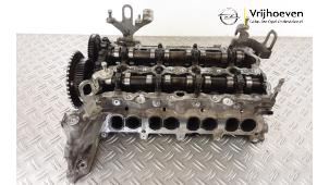 Gebruikte Cilinderkop Opel Astra K Sports Tourer 1.6 CDTI 110 16V Prijs € 300,00 Margeregeling aangeboden door Autodemontage Vrijhoeven B.V.