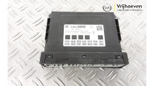 Gebruikte Bodycontrol Module Opel Corsa E 1.4 16V Prijs € 80,00 Margeregeling aangeboden door Autodemontage Vrijhoeven B.V.