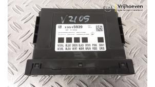 Gebruikte Module Bodycontrol Opel Corsa E 1.4 16V Prijs € 80,00 Margeregeling aangeboden door Autodemontage Vrijhoeven B.V.
