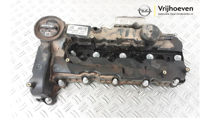 Gebruikte Kleppendeksel Opel Astra K 1.6 CDTI 110 16V Prijs € 40,00 Margeregeling aangeboden door Autodemontage Vrijhoeven B.V.