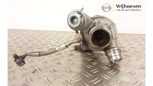 Turbo van een Opel Astra K 1.6 CDTI 110 16V 2017