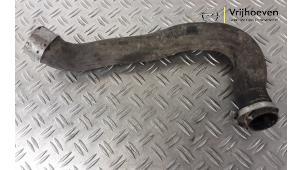 Gebruikte Intercooler Slang Opel Meriva 1.4 Turbo 16V ecoFLEX Prijs € 25,00 Margeregeling aangeboden door Autodemontage Vrijhoeven B.V.