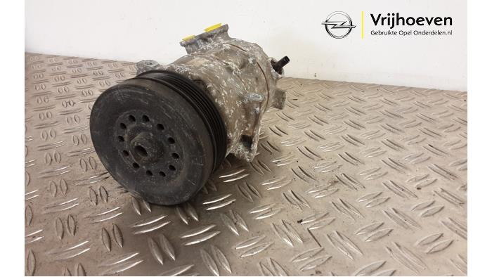 Gebruikte Aircopomp Opel Corsa E 1.4 16V Prijs € 150,00 Margeregeling aangeboden door Autodemontage Vrijhoeven B.V.
