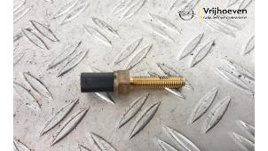 Gebruikte Motor Temperatuursensor Opel Astra K Sports Tourer 1.6 CDTI 110 16V Prijs € 20,00 Margeregeling aangeboden door Autodemontage Vrijhoeven B.V.