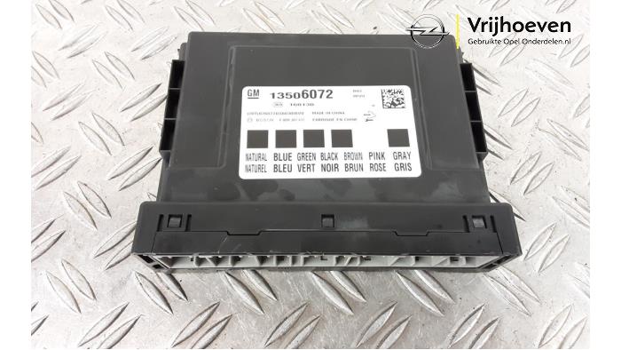 Gebruikte Module Bodycontrol Opel Corsa E 1.4 Turbo 16V Prijs € 80,00 Margeregeling aangeboden door Autodemontage Vrijhoeven B.V.
