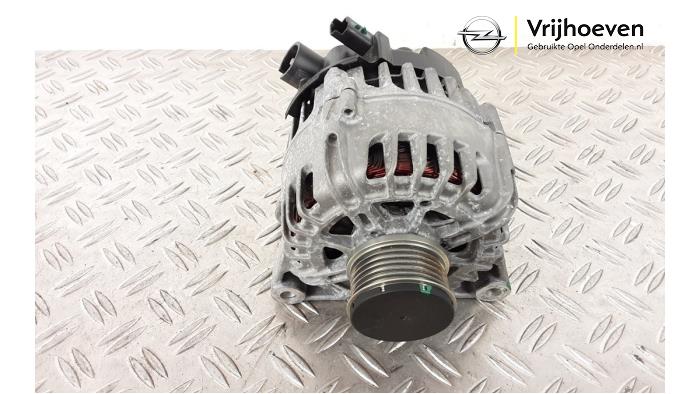 Gebruikte Dynamo Opel Astra L (F3/FB/FM/FP) 1.2 Turbo 130 12V Prijs € 50,00 Margeregeling aangeboden door Autodemontage Vrijhoeven B.V.