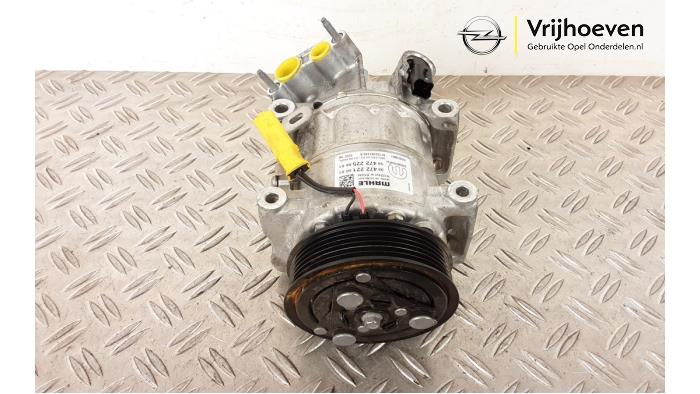 Gebruikte Aircopomp Opel Astra L (F3/FB/FM/FP) 1.2 Turbo 130 12V Prijs € 200,00 Margeregeling aangeboden door Autodemontage Vrijhoeven B.V.