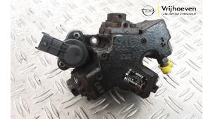 Gebruikte Brandstofpomp Mechanisch Opel Combo 1.3 CDTI 16V ecoFlex Prijs € 125,00 Margeregeling aangeboden door Autodemontage Vrijhoeven B.V.