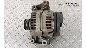 Gebruikte Dynamo Opel Vectra C Caravan 2.2 DIG 16V Prijs € 40,00 Margeregeling aangeboden door Autodemontage Vrijhoeven B.V.