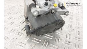 Gebruikte Remklauw (Tang) rechts-achter Opel Astra L (F3/FB/FM/FP) 1.2 Turbo 130 12V Prijs € 60,00 Margeregeling aangeboden door Autodemontage Vrijhoeven B.V.