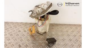 Gebruikte Tank element Pomp Opel Vectra C Caravan 2.2 DIG 16V Prijs € 60,00 Margeregeling aangeboden door Autodemontage Vrijhoeven B.V.