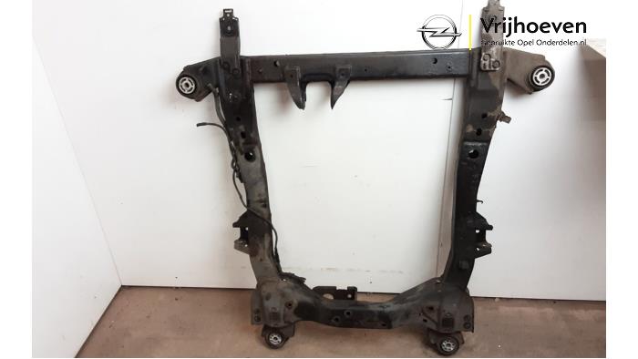 Gebruikte Subframe Opel Insignia Sports Tourer 2.0 Turbo 16V Ecotec Prijs € 60,00 Margeregeling aangeboden door Autodemontage Vrijhoeven B.V.