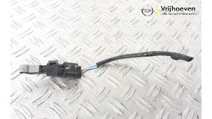Gebruikte Krukas sensor Opel Crossland (X) 1.2 Turbo 12V Euro 6 Prijs € 10,00 Margeregeling aangeboden door Autodemontage Vrijhoeven B.V.