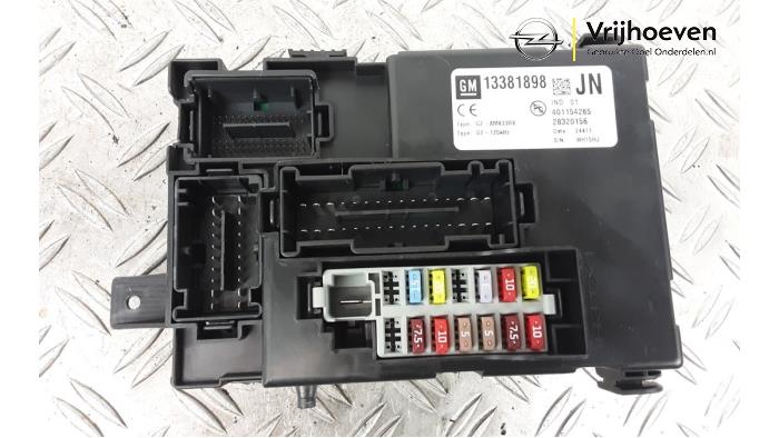 Gebruikte Module Bodycontrol Opel Meriva (B) 1.4 Turbo 16V ecoFLEX Prijs € 850,00 Margeregeling aangeboden door Autodemontage Vrijhoeven B.V.