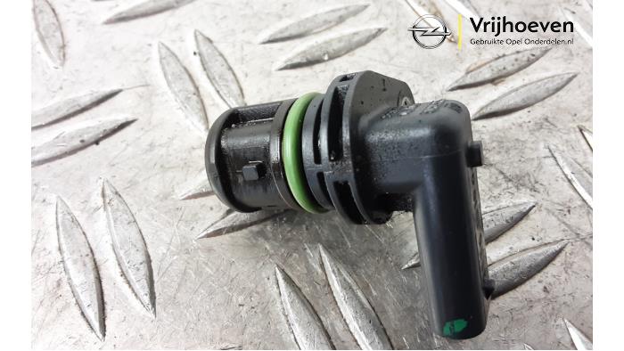Gebruikte Nokkenas Sensor Opel Astra K 1.6 SIDI Eco Turbo 16V Prijs € 25,00 Margeregeling aangeboden door Autodemontage Vrijhoeven B.V.