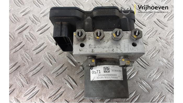 Gebruikte ABS Pomp Opel Astra K Sports Tourer 1.6 CDTI 136 16V Prijs € 85,00 Margeregeling aangeboden door Autodemontage Vrijhoeven B.V.