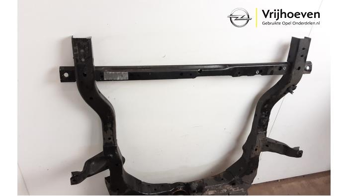 Subframe van een Opel Astra K Sports Tourer 1.6 CDTI 136 16V 2019