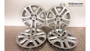 Gebruikte Wieldop set Opel Astra K Sports Tourer 1.6 CDTI 136 16V Prijs € 50,00 Margeregeling aangeboden door Autodemontage Vrijhoeven B.V.