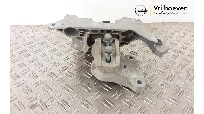 Gebruikte Motorrubber Opel Corsa F (UB/UH/UP) 1.5 CDTI 100 Prijs € 24,95 Margeregeling aangeboden door Autodemontage Vrijhoeven B.V.