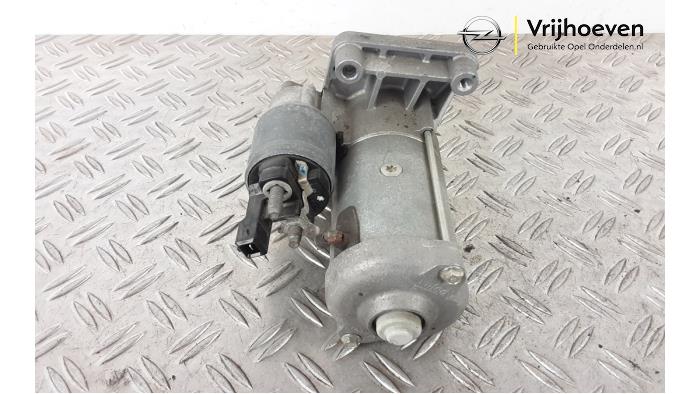 Gebruikte Startmotor Opel Corsa F (UB/UH/UP) 1.5 CDTI 100 Prijs € 50,00 Margeregeling aangeboden door Autodemontage Vrijhoeven B.V.