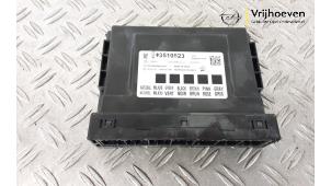Gebruikte Bodycontrol Module Opel Astra K 1.4 Turbo 16V Prijs € 80,00 Margeregeling aangeboden door Autodemontage Vrijhoeven B.V.