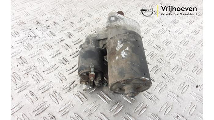 Gebruikte Startmotor Opel Agila (A) 1.0 12V Prijs € 20,00 Margeregeling aangeboden door Autodemontage Vrijhoeven B.V.