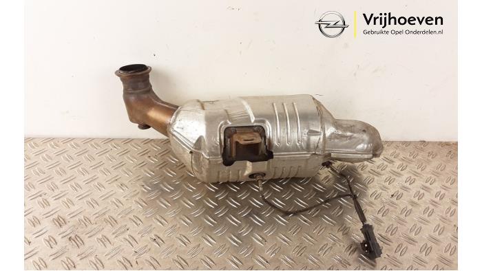 Gebruikte Roetfilter Opel Grandland (X) 1.6 CDTi 120 Prijs € 250,00 Margeregeling aangeboden door Autodemontage Vrijhoeven B.V.