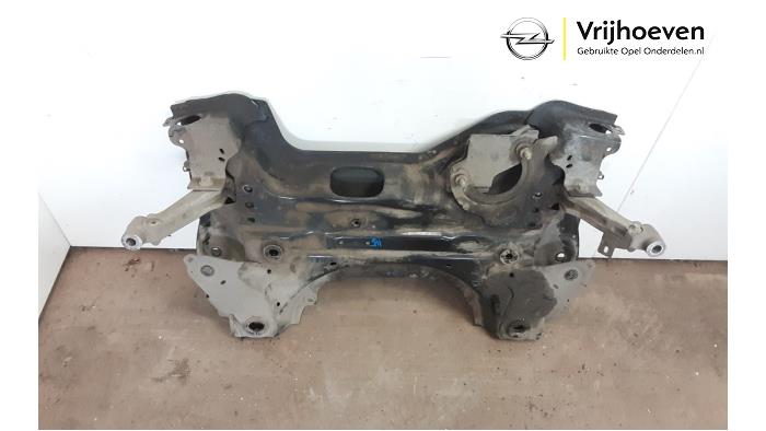 Gebruikte Subframe Opel Grandland (X) 1.6 CDTi 120 Prijs € 325,00 Margeregeling aangeboden door Autodemontage Vrijhoeven B.V.