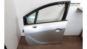 Gebruikte Portier 4Deurs links-voor Opel Meriva 1.4 16V Ecotec Prijs € 175,00 Margeregeling aangeboden door Autodemontage Vrijhoeven B.V.