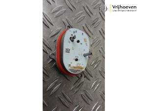 Gebruikte LED lamp Opel Grandland (X) 1.6 CDTi 120 Prijs € 40,00 Margeregeling aangeboden door Autodemontage Vrijhoeven B.V.