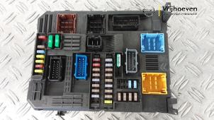 Gebruikte Computer Body Control Opel Grandland (X) 1.2 Turbo 12V Prijs € 150,00 Margeregeling aangeboden door Autodemontage Vrijhoeven B.V.