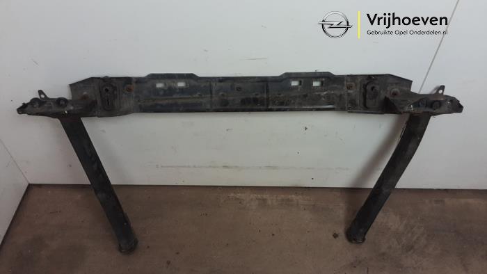 Gebruikte Subframe Opel Grandland (X) 1.6 CDTi 120 Prijs € 75,00 Margeregeling aangeboden door Autodemontage Vrijhoeven B.V.