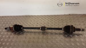 Gebruikte Homokineetas rechts-voor Opel Karl 1.0 12V Prijs € 50,00 Margeregeling aangeboden door Autodemontage Vrijhoeven B.V.