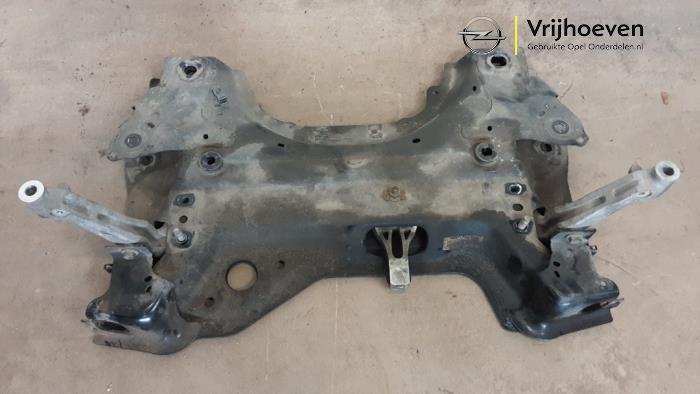 Subframe van een Opel Grandland (X) 1.2 Turbo 12V 2019