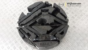 Gebruikte Gereedschap Set Opel Zafira Tourer (P12) 2.0 CDTI 16V 130 Ecotec Prijs € 40,00 Margeregeling aangeboden door Autodemontage Vrijhoeven B.V.