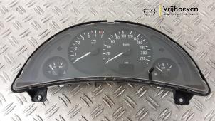 Gebruikte Cockpit Opel Corsa C (F08/68) 1.2 16V Prijs € 35,00 Margeregeling aangeboden door Autodemontage Vrijhoeven B.V.