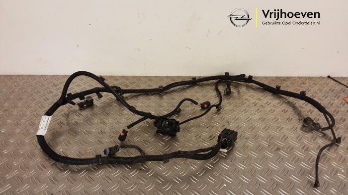 Gebruikte PDC Sensor Set Opel Astra L (F3/FB/FM/FP) 1.6 Plug-in Hybrid Turbo 16V Prijs € 250,00 Margeregeling aangeboden door Autodemontage Vrijhoeven B.V.