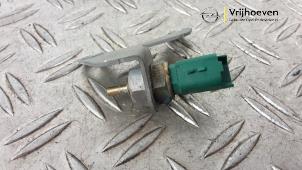 Gebruikte Temperatuursensor Motor Opel Astra L (F3/FB/FM/FP) 1.6 Plug-in Hybrid Turbo 16V Prijs € 20,00 Margeregeling aangeboden door Autodemontage Vrijhoeven B.V.