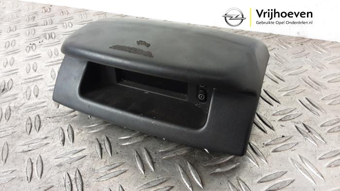 Display Interieur van een Opel Vivaro 1.9 DI 2006