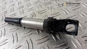 Gebruikte Pen Bobine Opel Astra L (F3/FB/FM/FP) 1.6 Plug-in Hybrid Turbo 16V Prijs € 15,00 Margeregeling aangeboden door Autodemontage Vrijhoeven B.V.