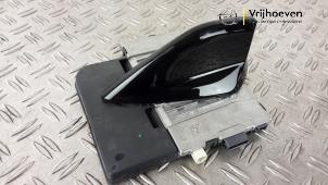 Gebruikte Antenne Opel Astra L (F3/FB/FM/FP) 1.6 Plug-in Hybrid Turbo 16V Prijs € 250,00 Margeregeling aangeboden door Autodemontage Vrijhoeven B.V.