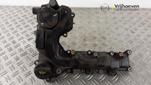 Gebruikte Kleppendeksel Opel Crossland (X) 1.2 Turbo 12V Euro 6 Prijs € 70,00 Margeregeling aangeboden door Autodemontage Vrijhoeven B.V.