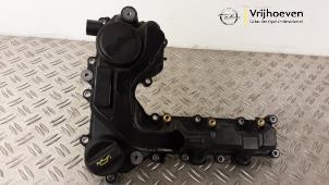 Gebruikte Kleppendeksel Opel Crossland (X) 1.2 Turbo 12V Euro 6 Prijs € 70,00 Margeregeling aangeboden door Autodemontage Vrijhoeven B.V.
