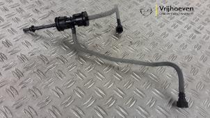 Gebruikte Brandstofleiding Opel Crossland (X) 1.2 Turbo 12V Euro 6 Prijs € 20,00 Margeregeling aangeboden door Autodemontage Vrijhoeven B.V.
